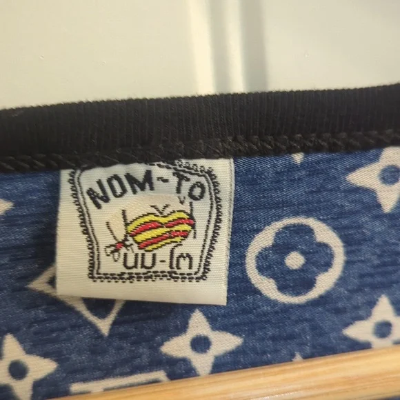 Women's 3/4 sleeve Top - Picture 3 of 5